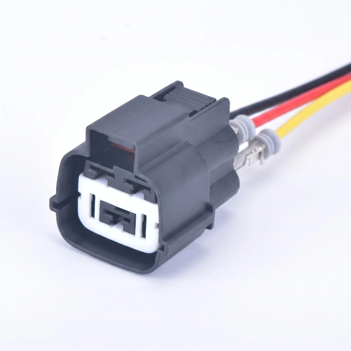 3 Pin Electronic Cooling Fan Car Connector Plug MG642292-5 For Mitsubishi Mazda