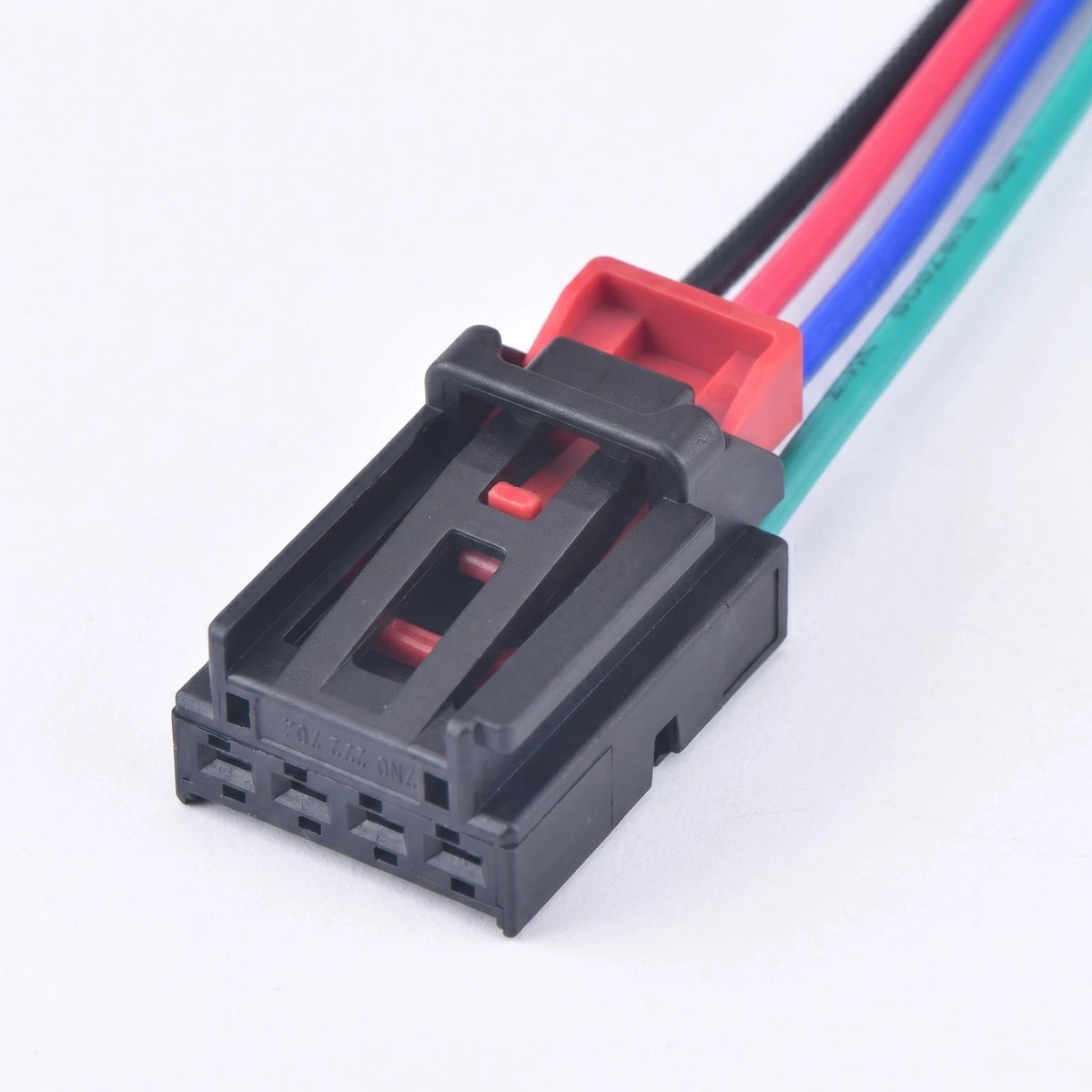 4 Pin Car Connector Taillight Plug 7N0972704 For VW Sagitar Magotan and Golf