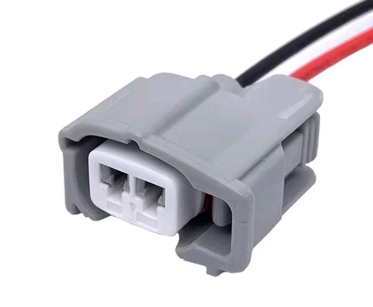 2 Pin Auto Fuel Injector Connector Plug For Toyota Aygo Citroen C1 Peugeot 107