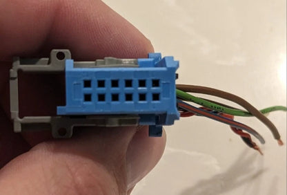 BMW Car Connector 3-967415-1 BMW 8364650-04