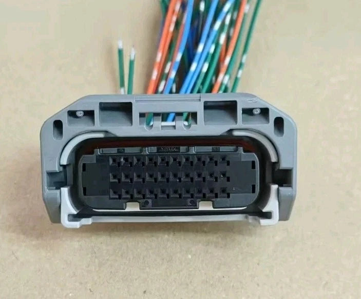 Connector plug automatic transmission gearbox Wave box Plug 6189-6987 For Toyota