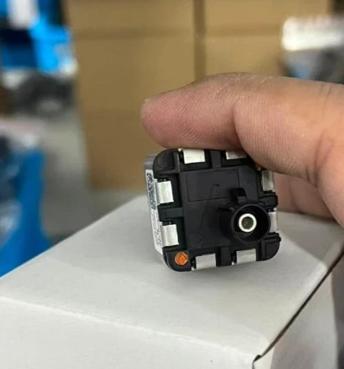 for Jaguar Land Rover Range Rover Camera L8B2-19H422-AD product LR129291